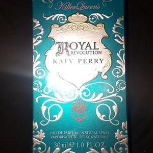 Katy Perry Killer Queen Royal Revolution